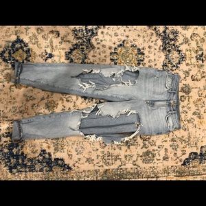 Urban outfitters ripped boyfriend jeans